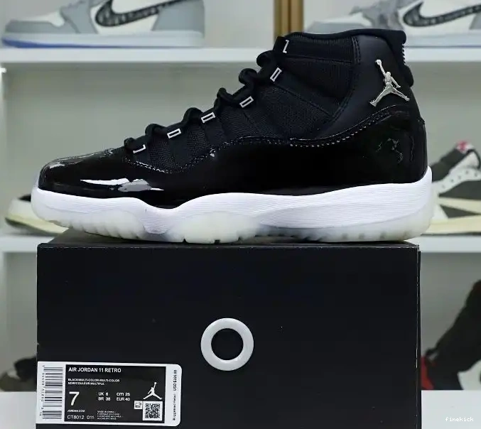 25TH 11 AIR  JORDAN RETRO  'JUBILEE 0429